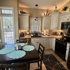 Pet-Friendly Ocean Lakes 3BR Beach House | Limo Golf Cart Included | Sleeps 5