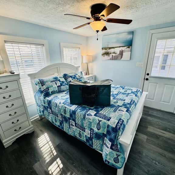 Pet-Friendly Ocean Lakes Beach House | Free Golf Cart | Sleeps 5 | Near Beach - Image 1