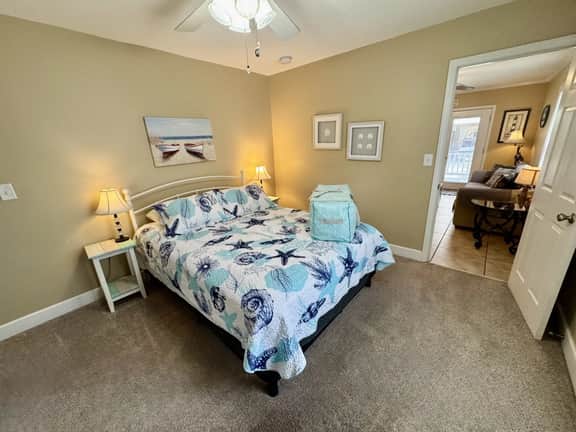 Pet-Friendly Ocean Lakes Beach House | Free Golf Cart | Sleeps 7 | Myrtle Beach - Image 5