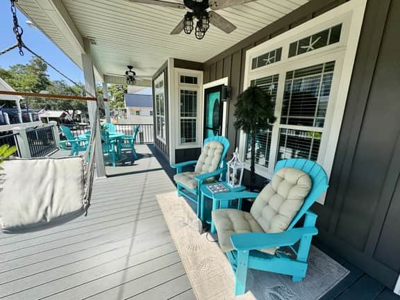 Pet-Friendly Ocean Lakes 3BR Beach House | Limo Golf Cart Included | Sleeps 5 - Image 5