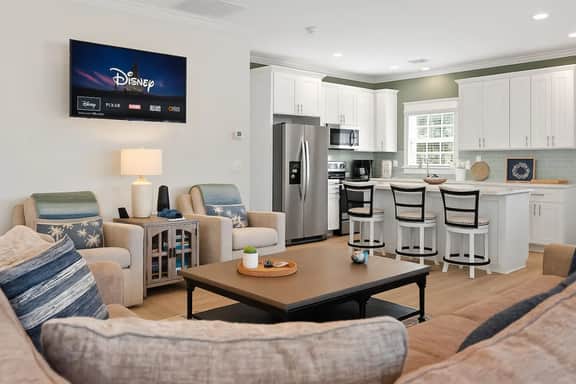 Ocean Lakes 5BR Beach House | Sleeps 12 | Golf Cart | Steps to Beach - Image 5
