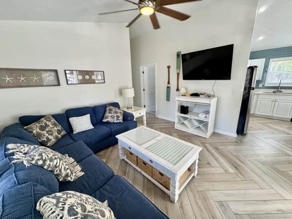 Ocean Lakes 3BR Beach House | Free Golf Cart | Sleeps 7 | Myrtle Beach - Image 2