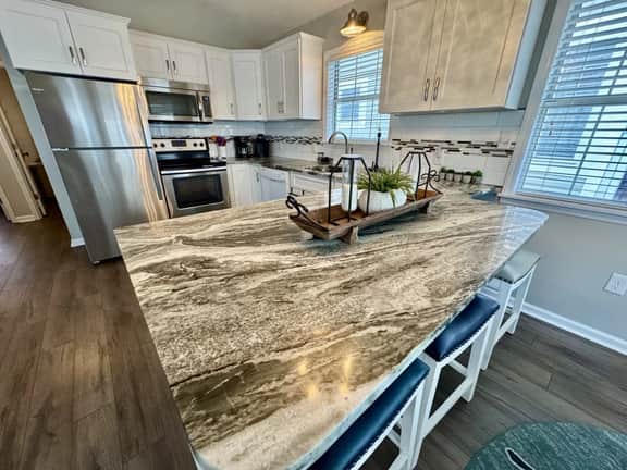 Ocean Lakes Ocean View Beach House | 4th House From Beach | Golf Cart | Sleeps 8 - Image 5